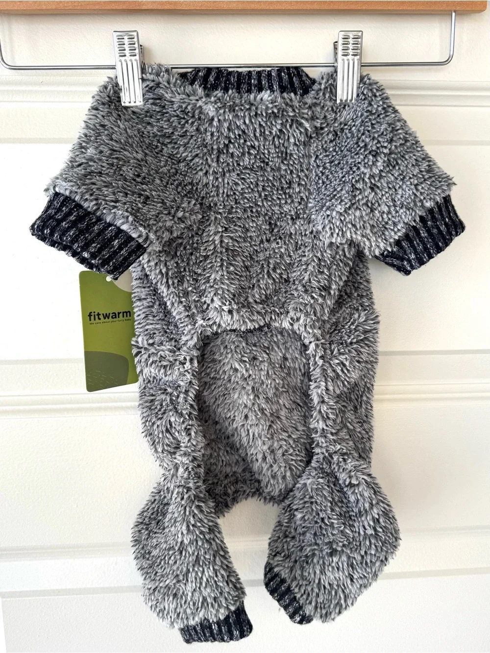 Dog Fuzzy Pajamas. “Fitwarm” Grey Pet Onesie for Thermal Warmth. NWT. Never Worn